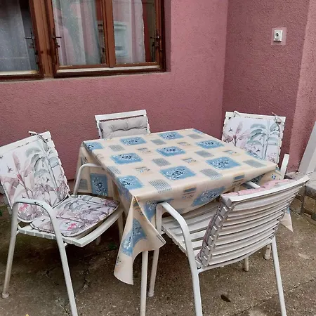 Apartment Hepi Nis
